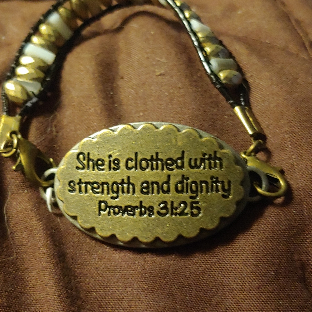 Bracelet
